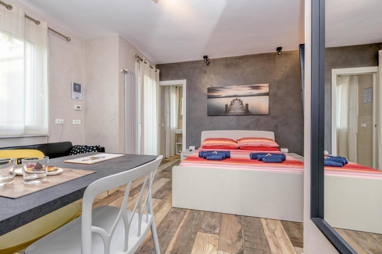 The Geko Apartment Sirmione Exterior foto